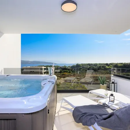 Lea Magdalena Iii Krk Town